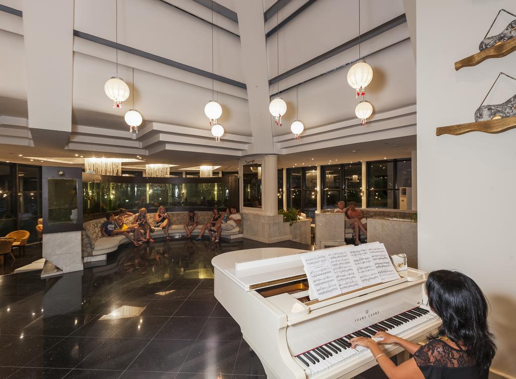 La Mer Hotel Гёйнюк Экстерьер фото